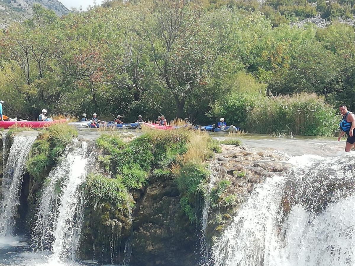 Apartment Hajduk Starigrad Paklenica Exteriör bild