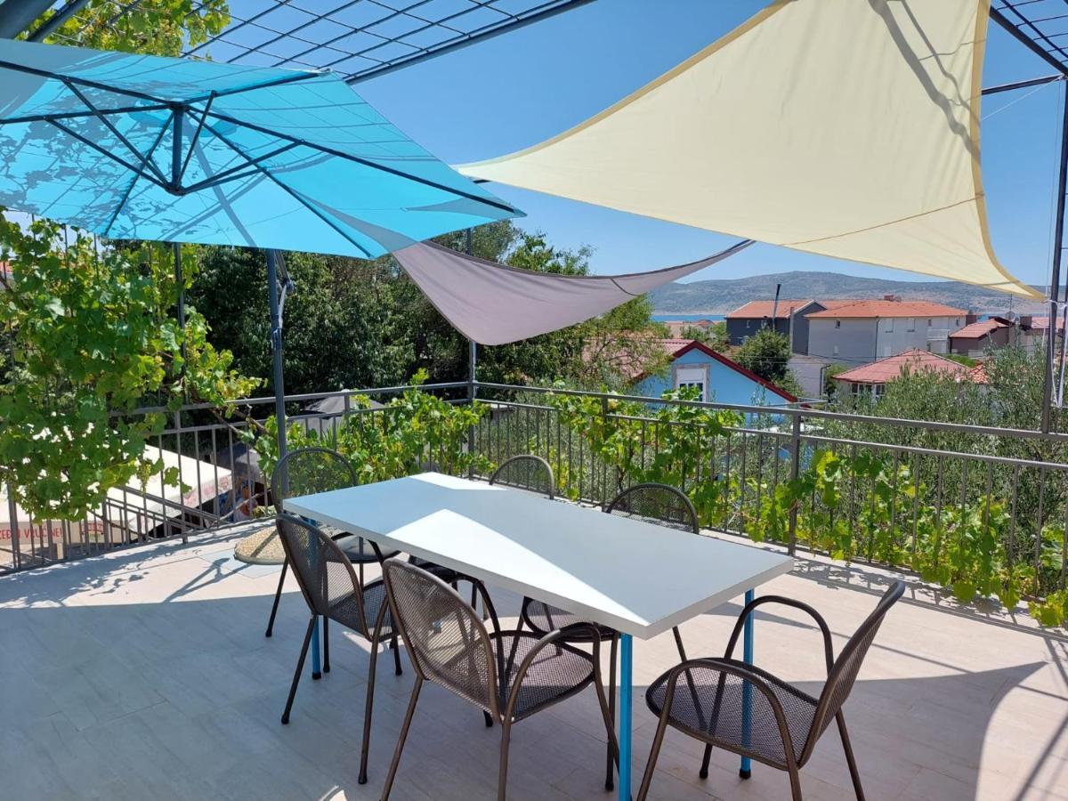 Apartment Hajduk Starigrad Paklenica Exteriör bild