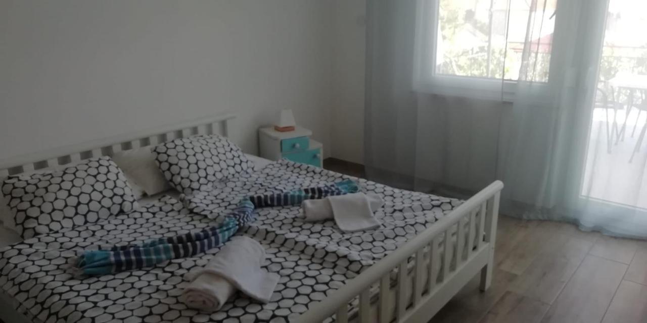 Apartment Hajduk Starigrad Paklenica Exteriör bild