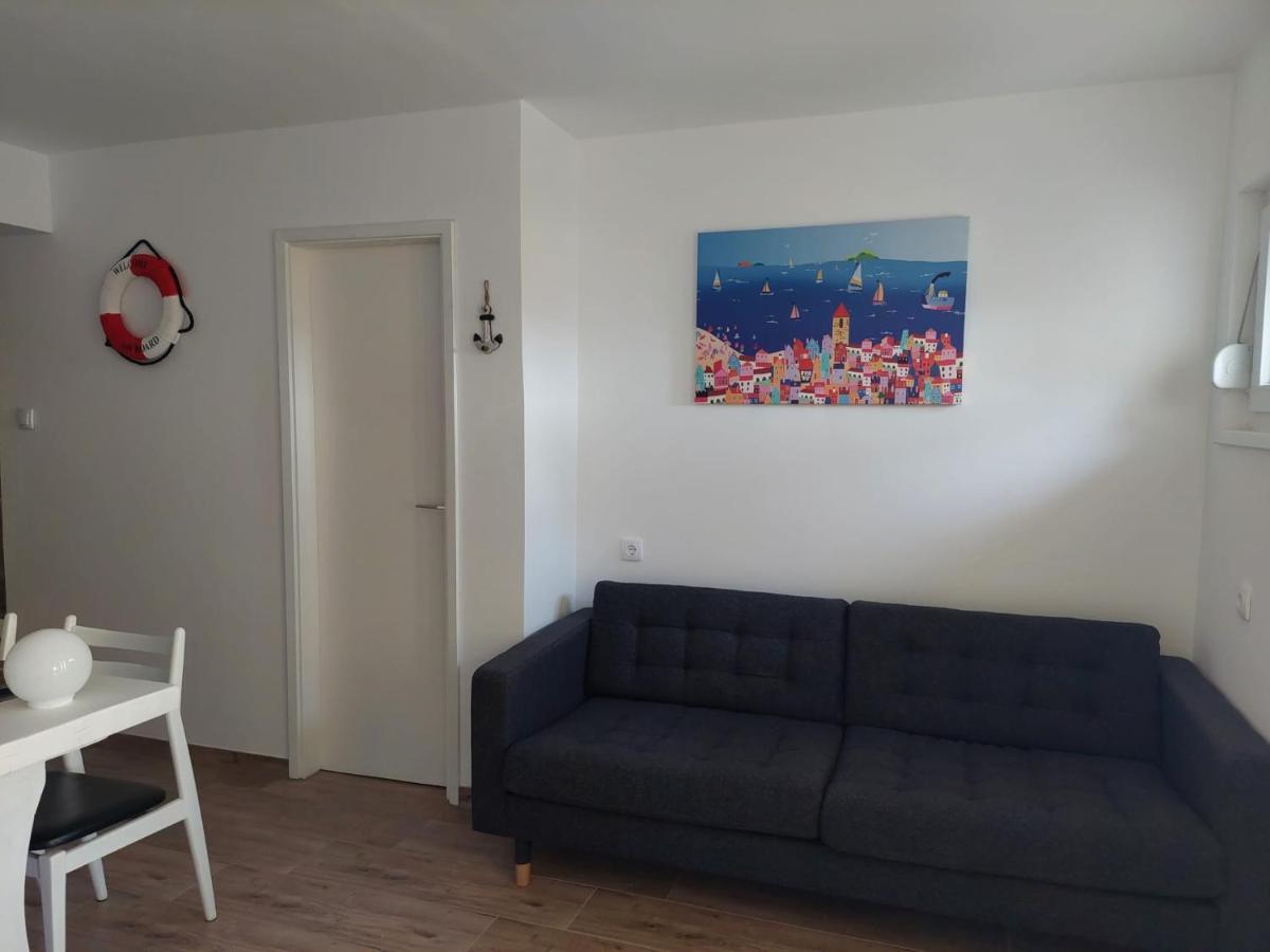 Apartment Hajduk Starigrad Paklenica Exteriör bild